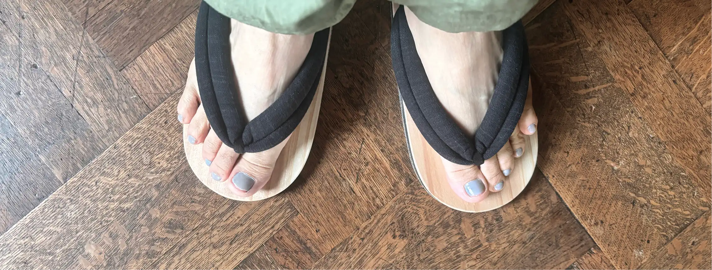 日田杉の室内履き（鼻緒タイプ）