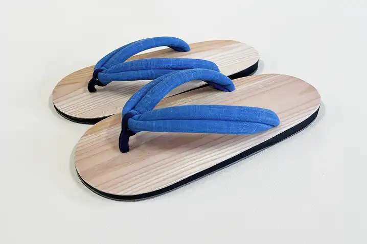 日田杉の室内履き（鼻緒タイプ）